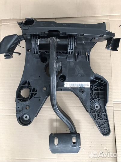 Педаль тормоза Порше Кайен 958(1403)