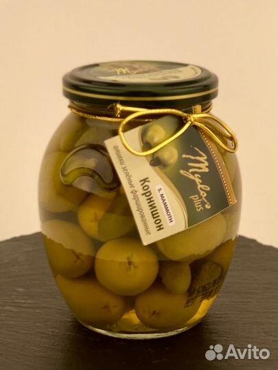 Оливки фаршированные корнишонами