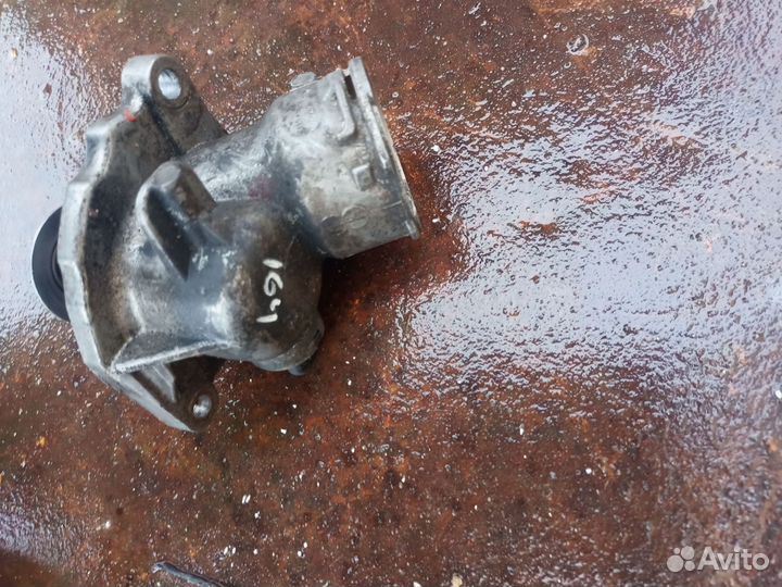 Термостат Mercedes ML164 S221 W273