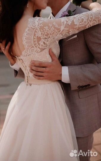 Свадебное платье