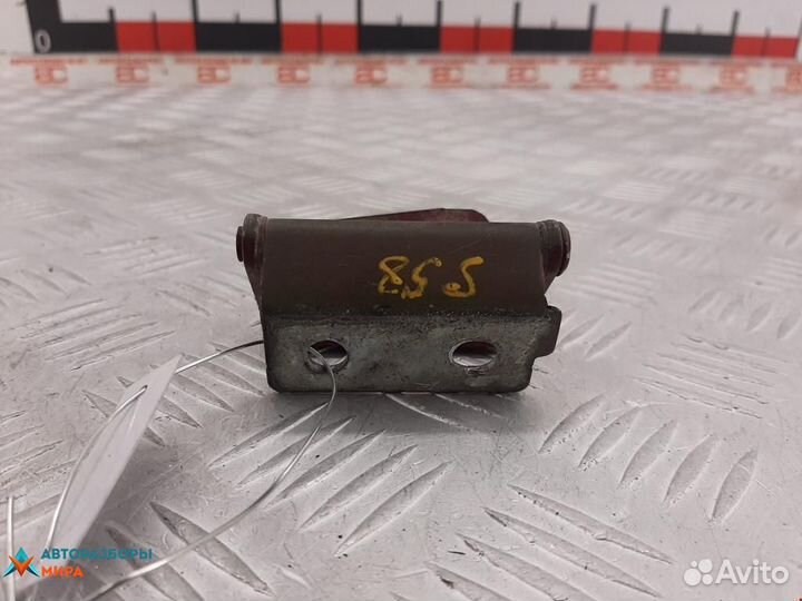 Петля крышки багажника Nissan Pathfinder R51 2008