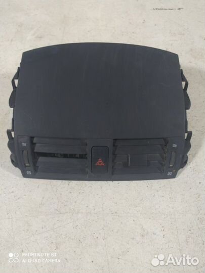 Дефлектор воздушный Toyota Corolla 150