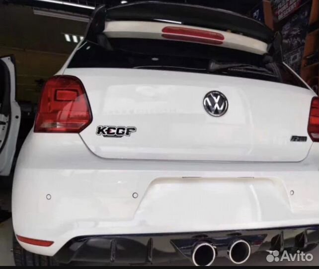 Задний бампер Volkswagen Polo