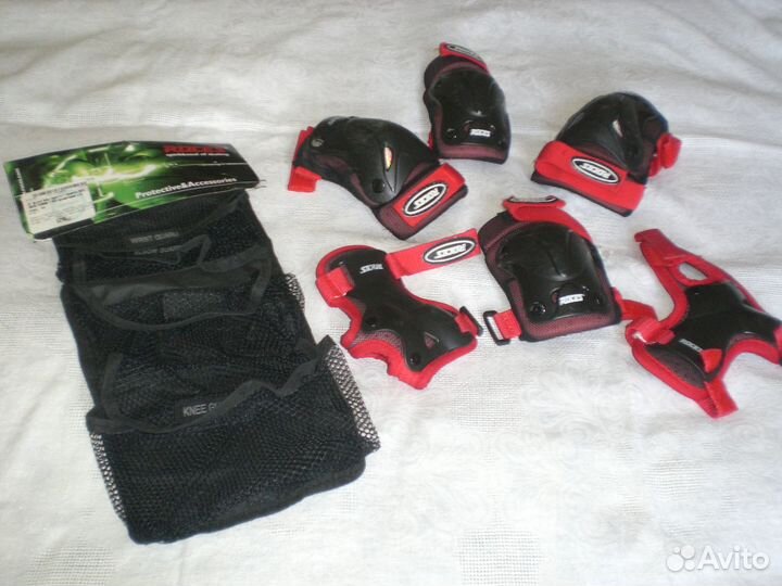 Раздвижные роликовые коньки action и защита