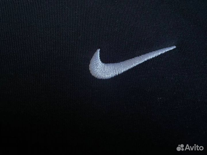 Свитшот Nike с начесом