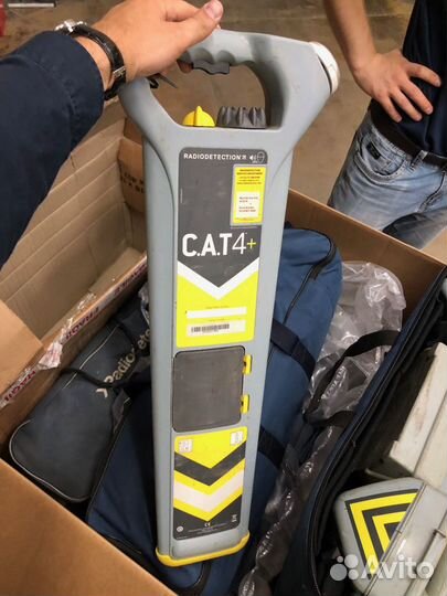 Трассоискатель Radiodetection CAT4+ и Genny4