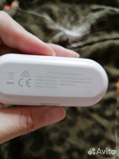 Беспроводные наушники honor