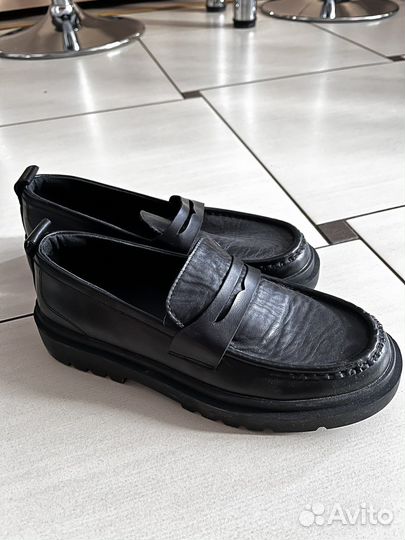 Лоферы zara 38 новые