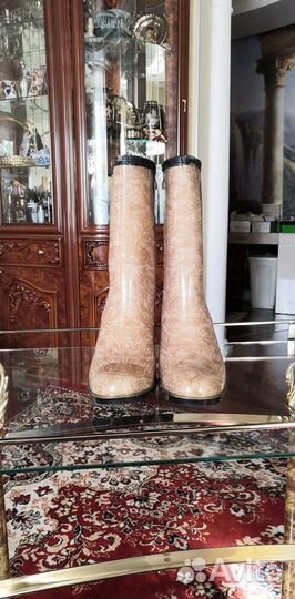 Женские зимние сапоги замшевые