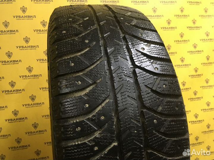 Bridgestone Ice Cruiser 7000 235/55 R17 103T
