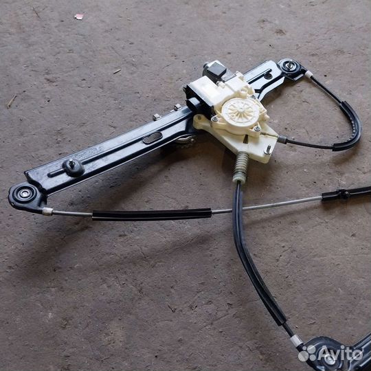 Передний правый стеклоподъемник bmw gt f07 2010