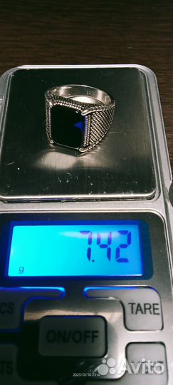 Перстень серебряный с ониксом