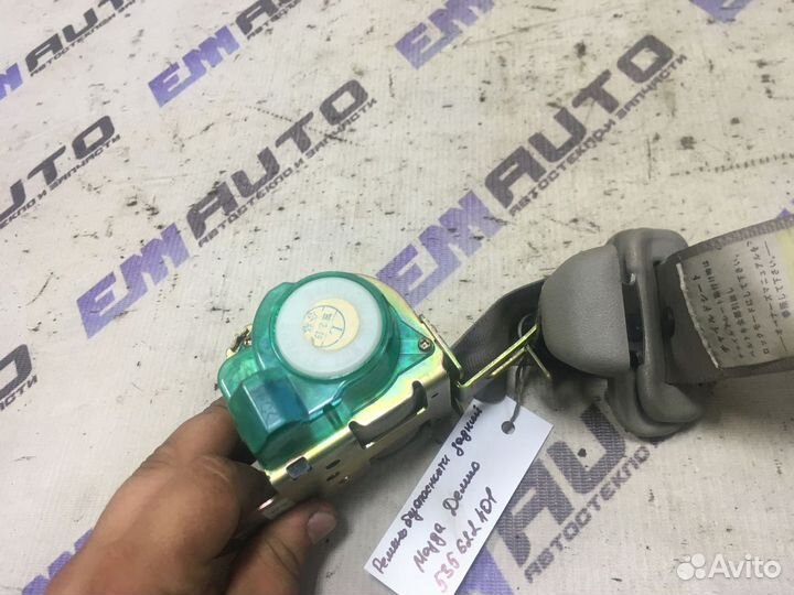 Ремень безопасности задний Мазда Демио