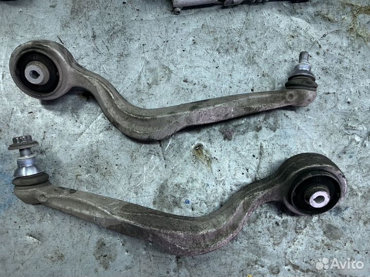 Рычаг передний Mercedes-Benz Glc-Class X253 M276