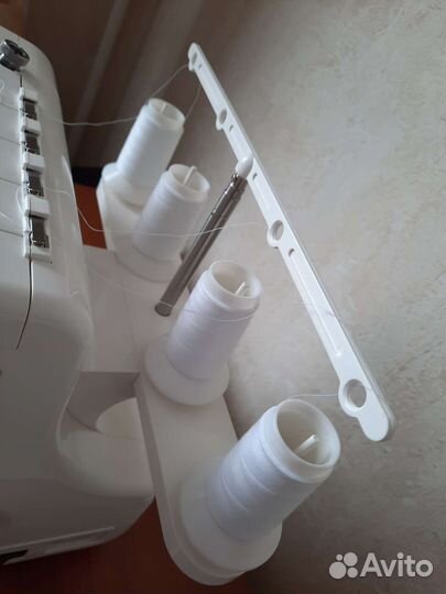 Новый оверлок Leader VS 340D (Швейная машина)