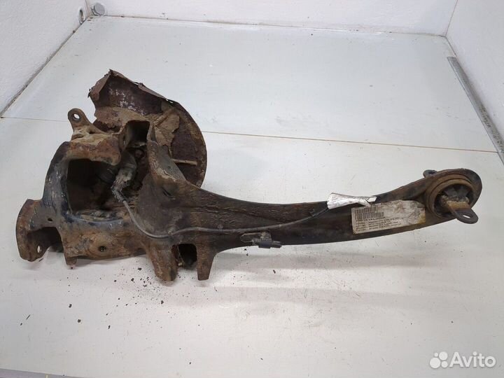 Ступица (кулак, цапфа) левая задняя Volvo V50