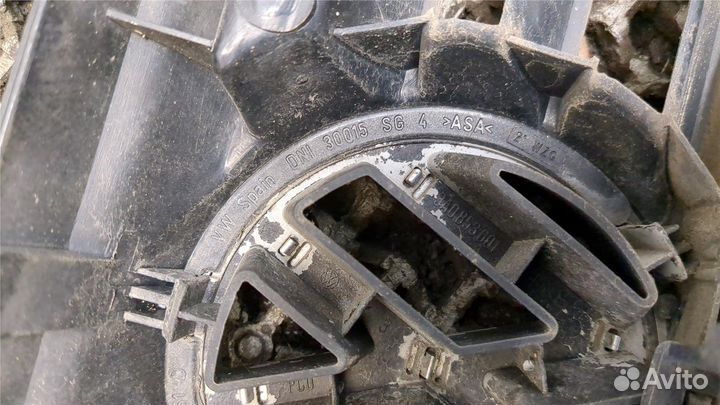 Решетка радиатора Volkswagen Polo, 1999