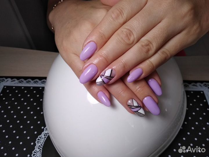 Маникюр, педикюр, наращивание ногтей