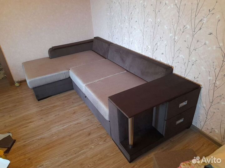 Перетяжка и ремонт мебели