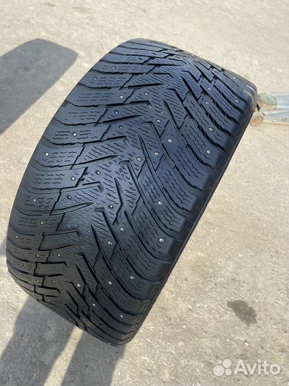 Nokian Tyres Hakkapeliitta 8 SUV 295/35 R21 107T