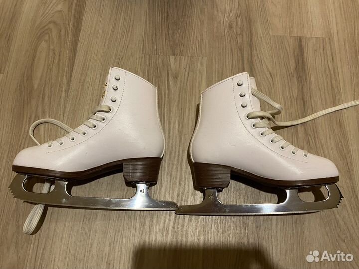 Коньки фигурные Graf Davos Gold 33 размер