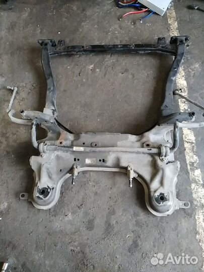 Подрамник Opel Mokka