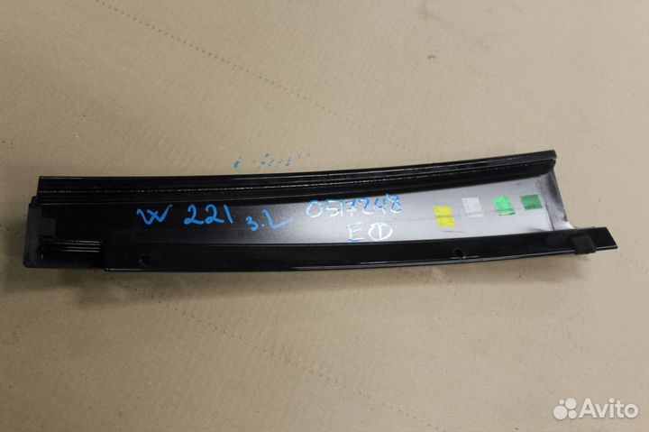 Накладка рамки двери задняя левая Mercedes S-klasse W221 2005-2013