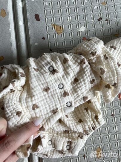 Боди из муслина нарядный 3-6 мес