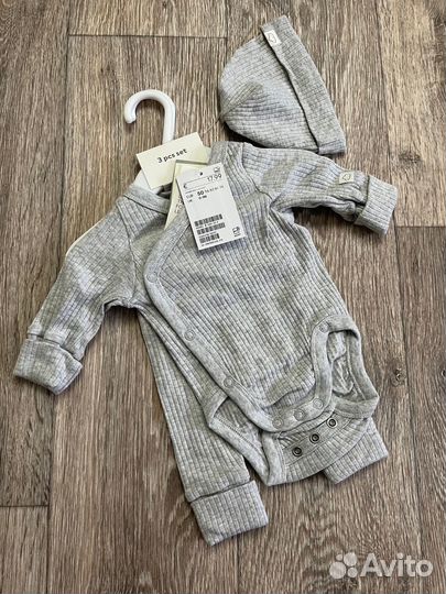 Растущий костюм h&m 50р новый