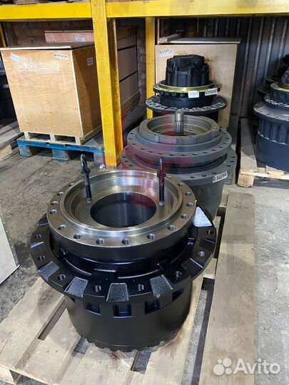 Бортовой редуктор Komatsu PC400LC-6 208-27-00151