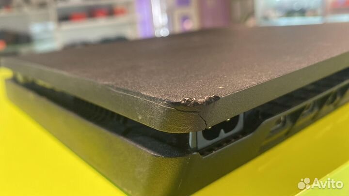 Sony PlayStation 4 slim