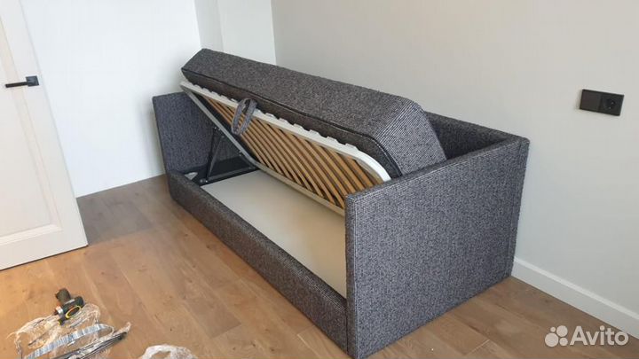 Детская кровать мягкая