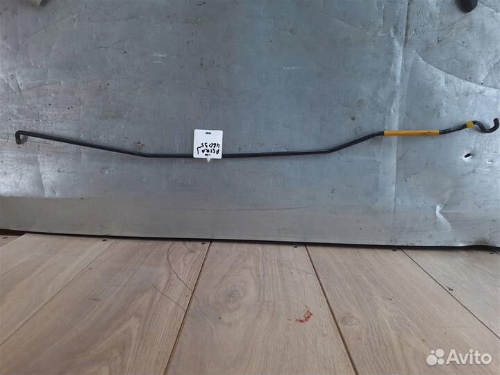 Упор капота от Opel Astra J 2010