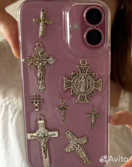 Чехол на iPhone