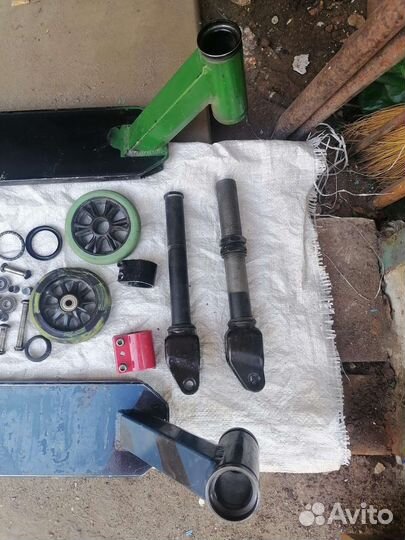 Запчасти для трюкового самоката