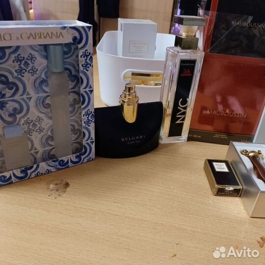 Туалетная вода оригинал лотом