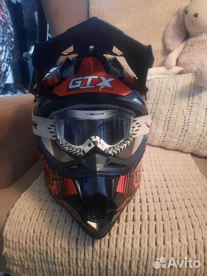 Кроссовый шлем с очками