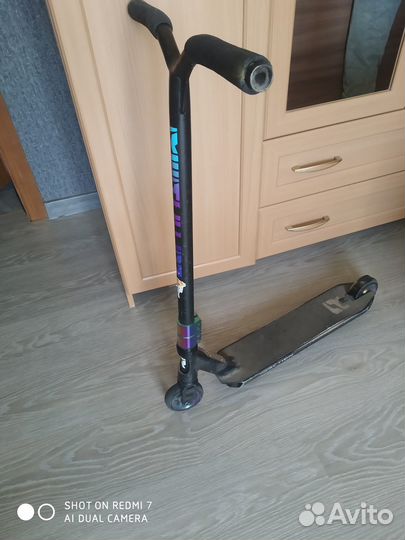 Трюковой самокат