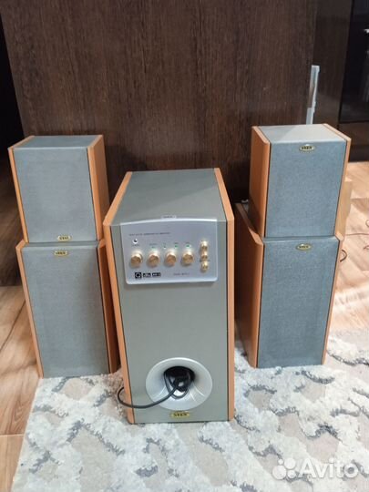 Музыкальный центр Тhоmsоn Аltimа