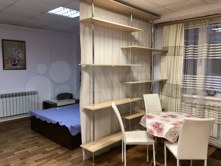 1-к. квартира, 50 м², 1/10 эт.