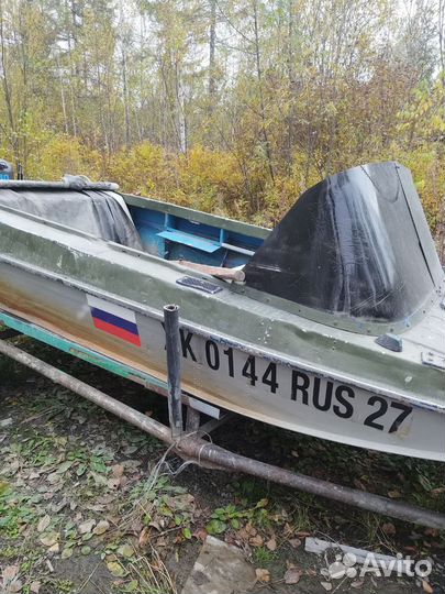 Продам казанку с мотором и стелегой звоните