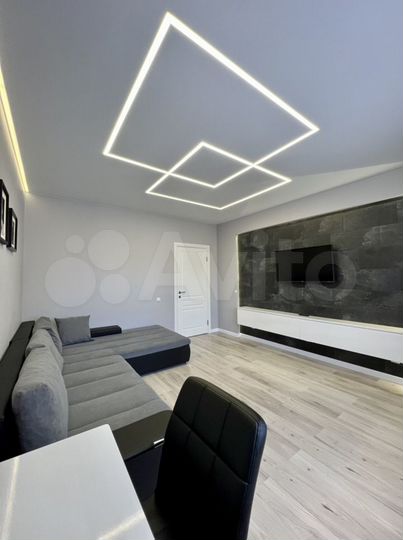 2-к. квартира, 67 м², 6/9 эт.