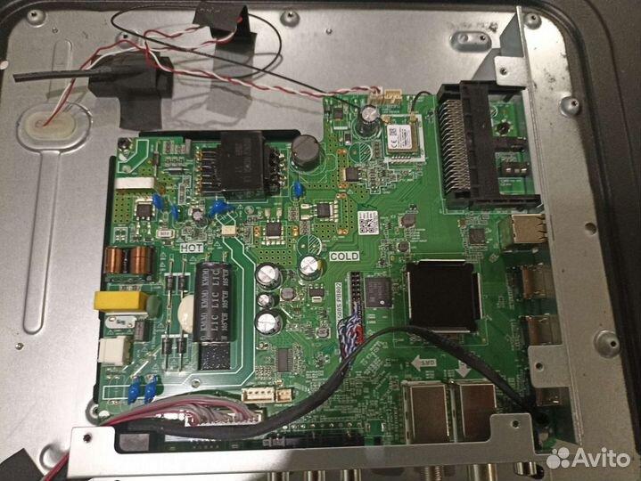 Телевизор Dexp H32F8000Q(разбор)