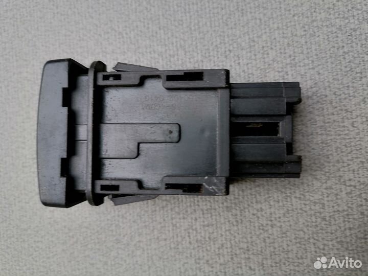 Кнопка открывания багажника для Haima 3 2010-2013