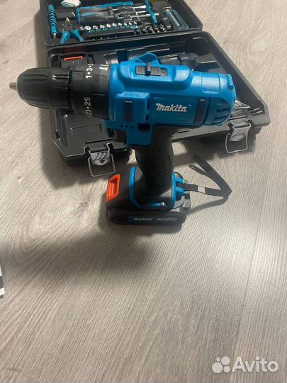 Шуруповерт makita 26v