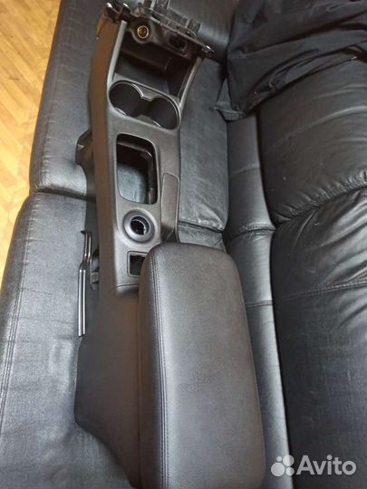 Центральная консоль Mitsubishi Outlander 3