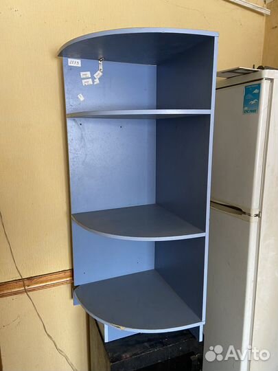 Стол компьютерный