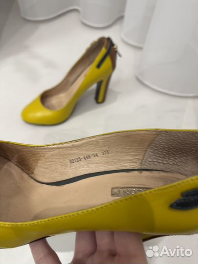 Туфли женские