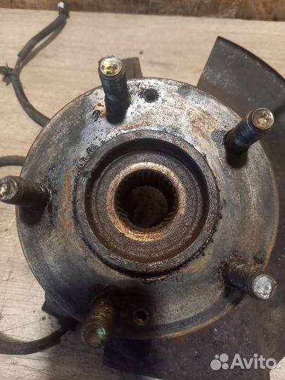 Кулак поворотный передний левый Kia Sportage 2