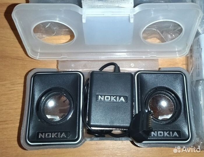 Nokia Portable Speaker)